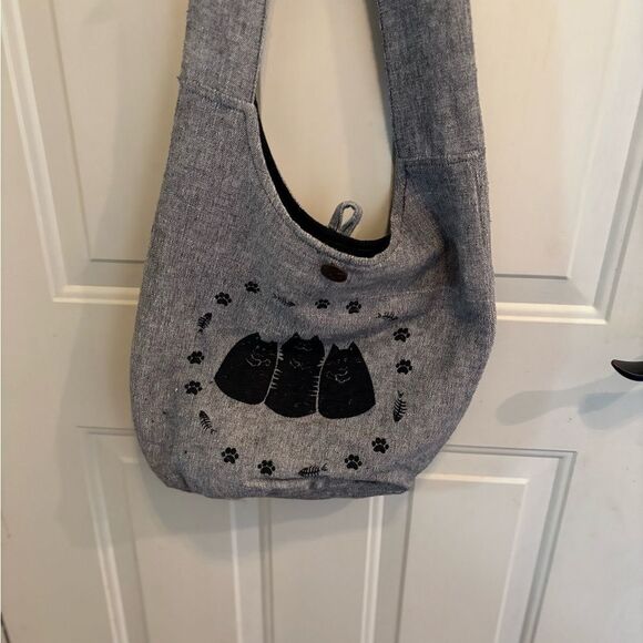 Kathmandu Gray Cat Design Shoulder Bag - Picture 2 of 5